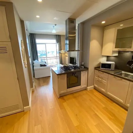 Apartment اعمار اسكوير بلوك C